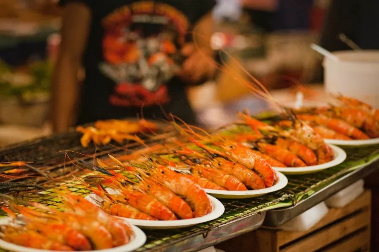 Kuliner Seafood di Pantai