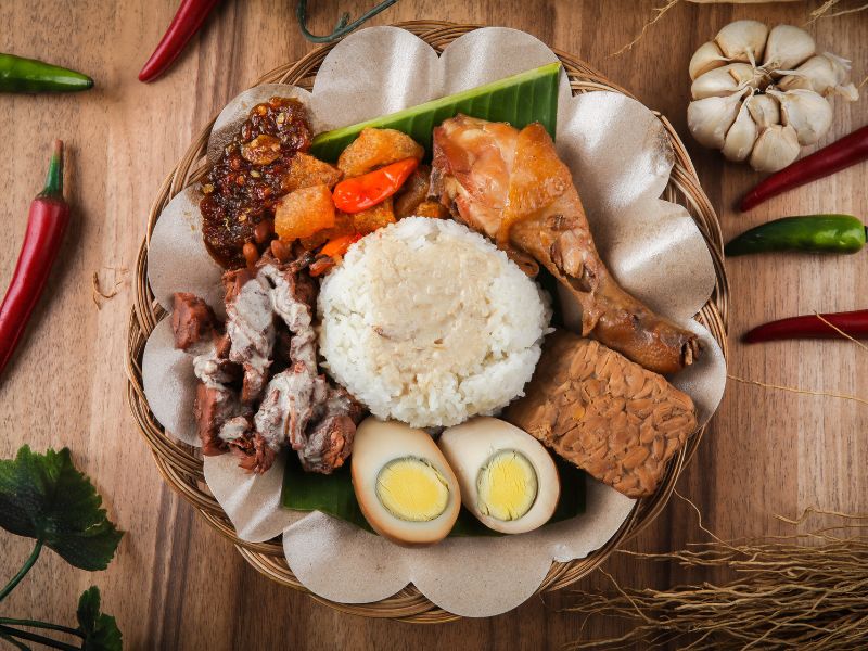 One Day Tour Jogja: Jelajahi Kota Budaya dan Kuliner dalam Sehari