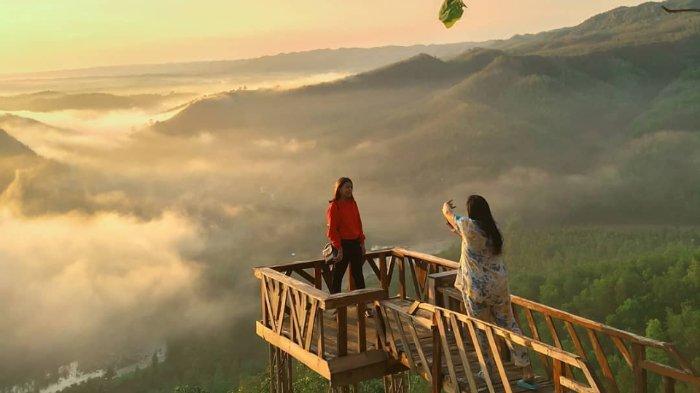Sensasi Keindahan Panorama Bukit di Jogja