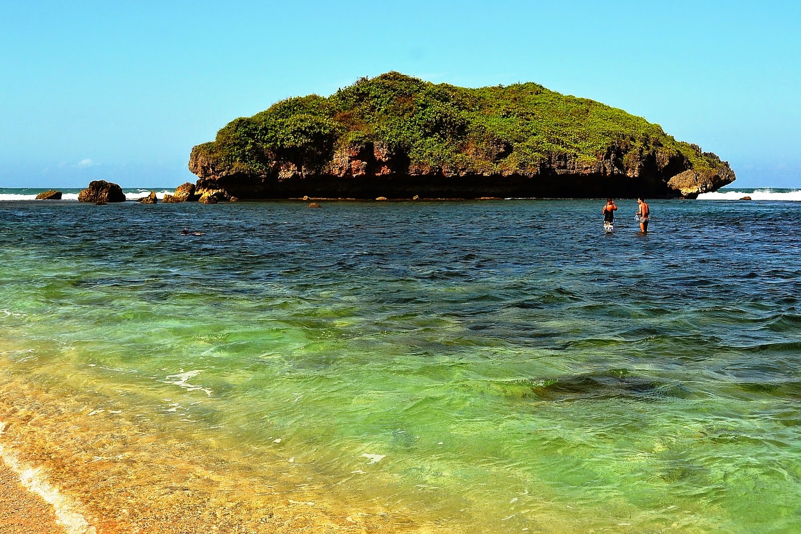 Snorkeling Pantai Sadranan