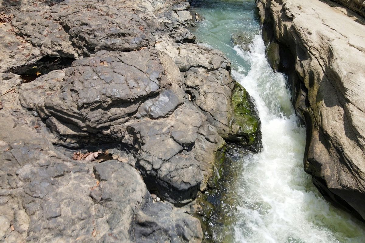 Wisata Lava Bantal Jogja