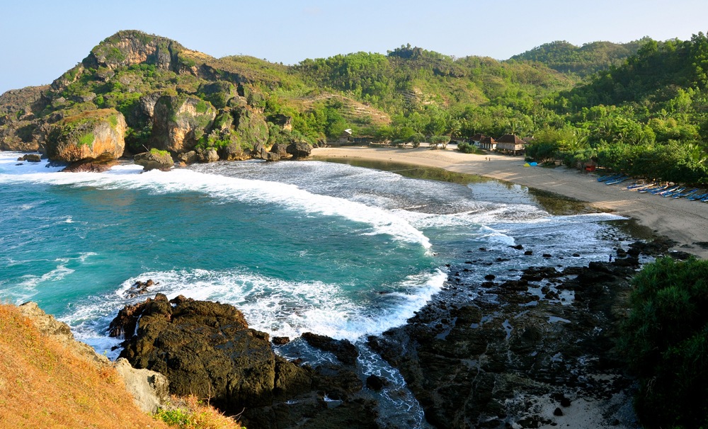 Wisata Pantai Dekat Malioboro