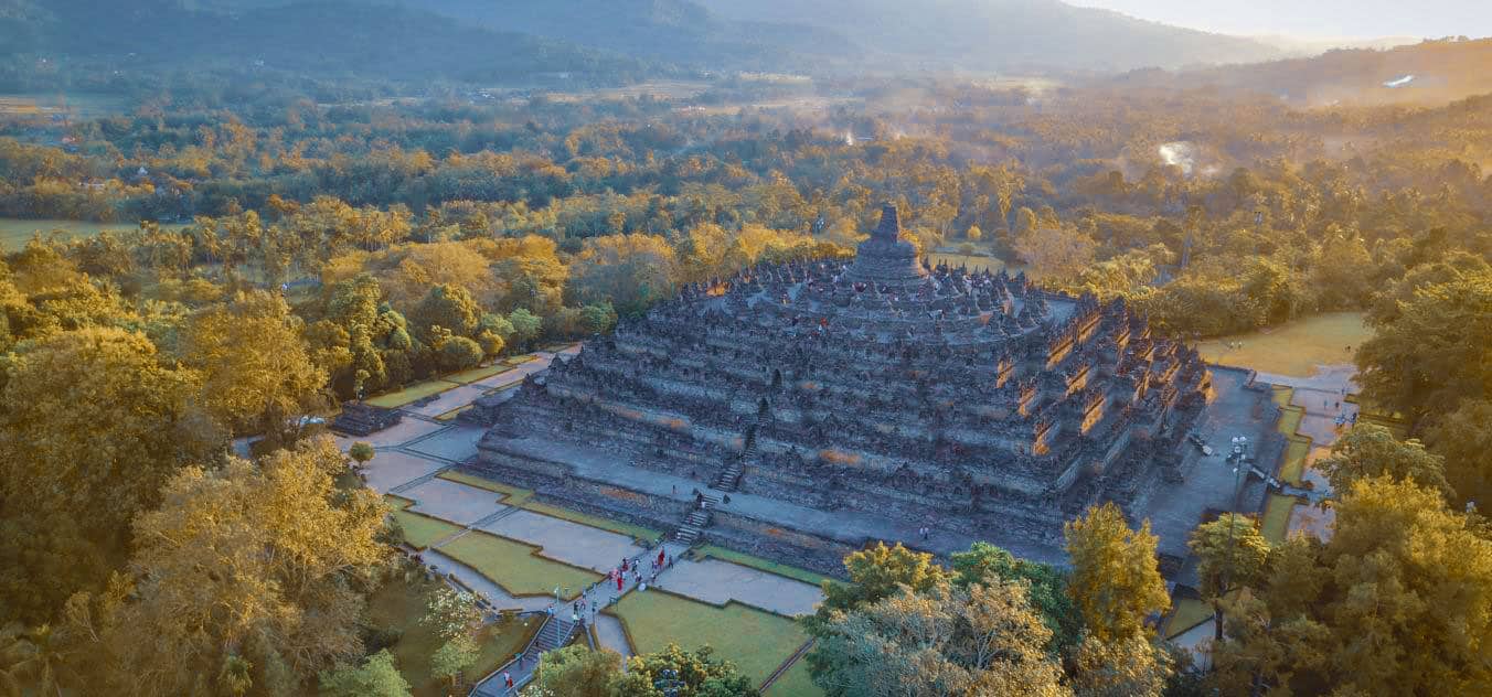 Candi Borobudur - Warisan Leluhur Yang Mendunia