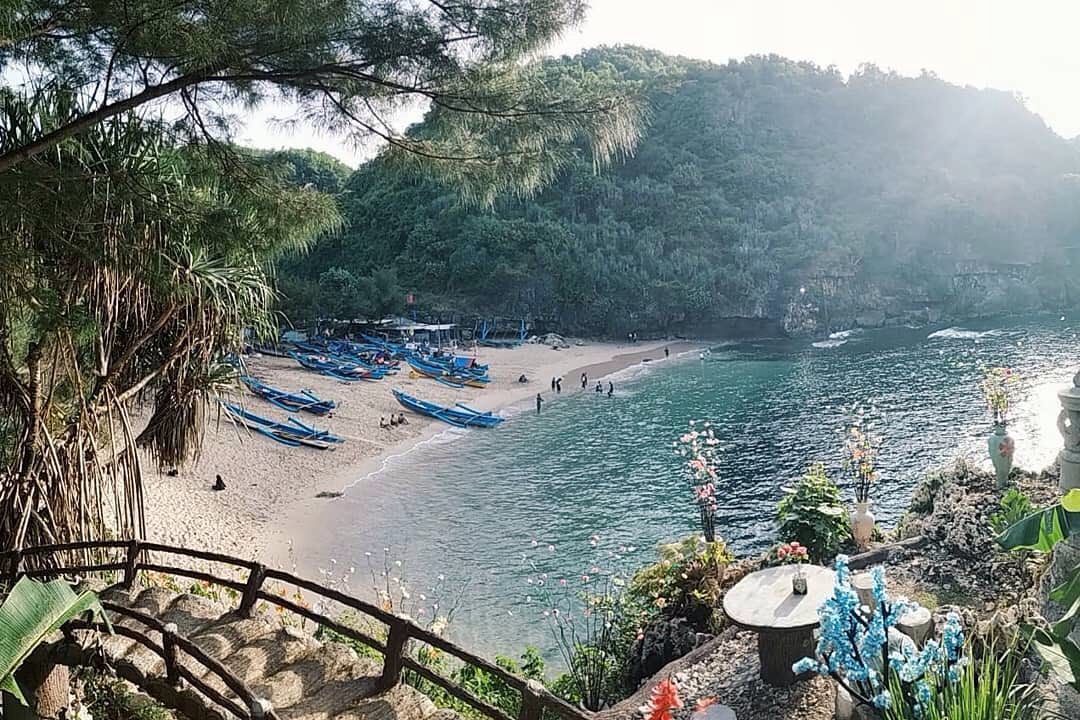 Pantai Gesing Yogyakarta